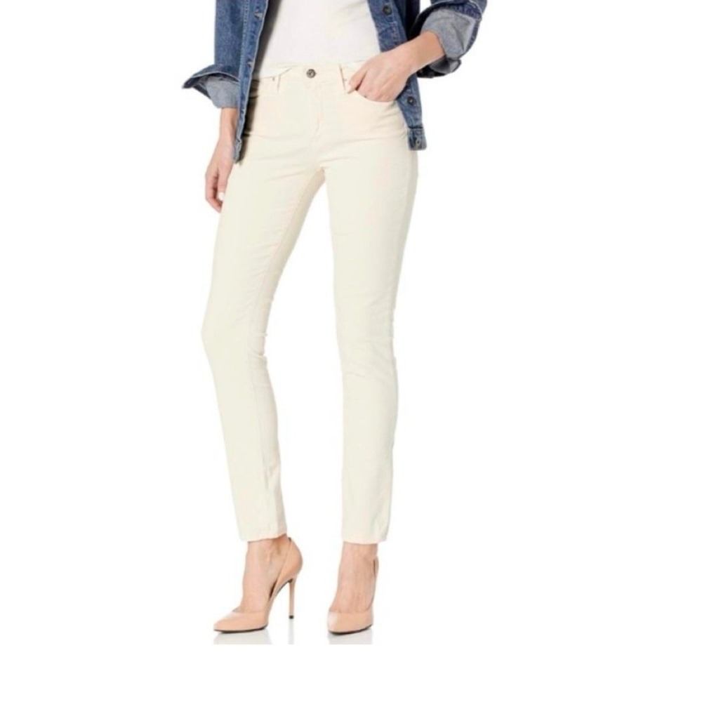 AG Adriano Goldschmied The Stilt Cigarette Jean Low Rise 32 White Designer luxe